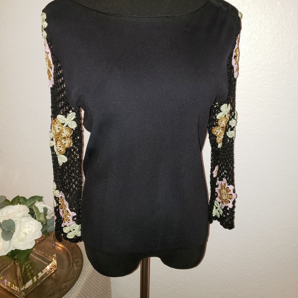 Women's Black Pullover Tunic with Crochet Arms L